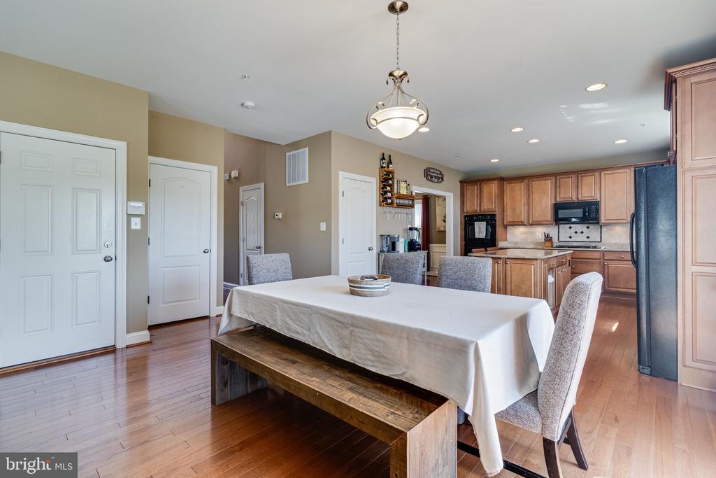 24475 BROAD CREEK DRIVE