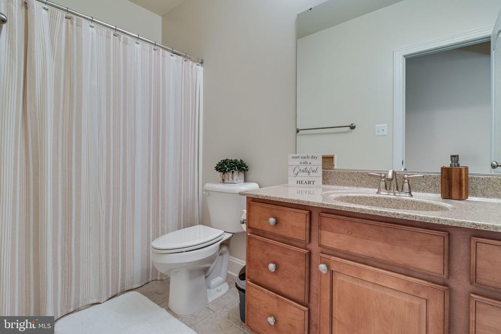 24475 BROAD CREEK DRIVE