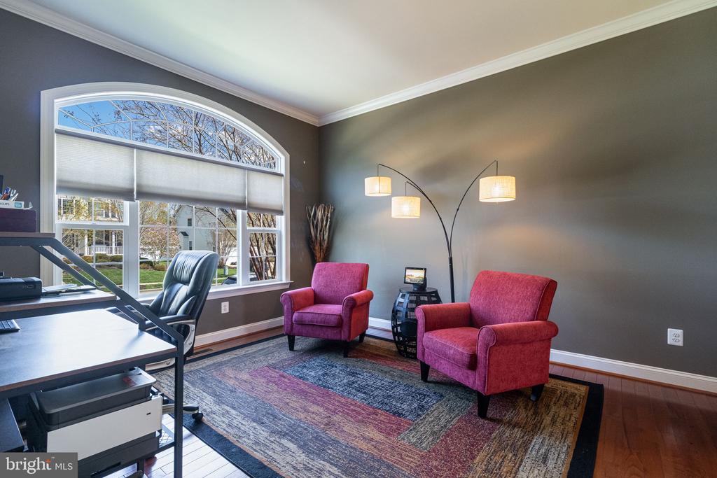24475 BROAD CREEK DRIVE