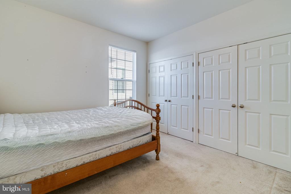 22277 SCOTT CIRCLE