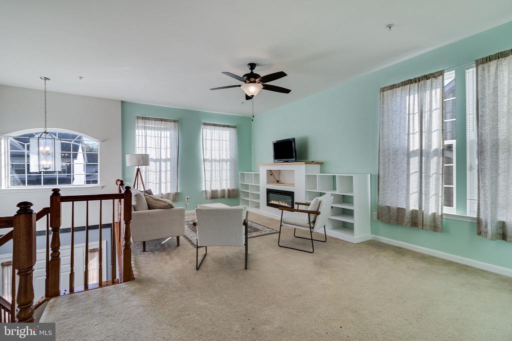 22277 SCOTT CIRCLE