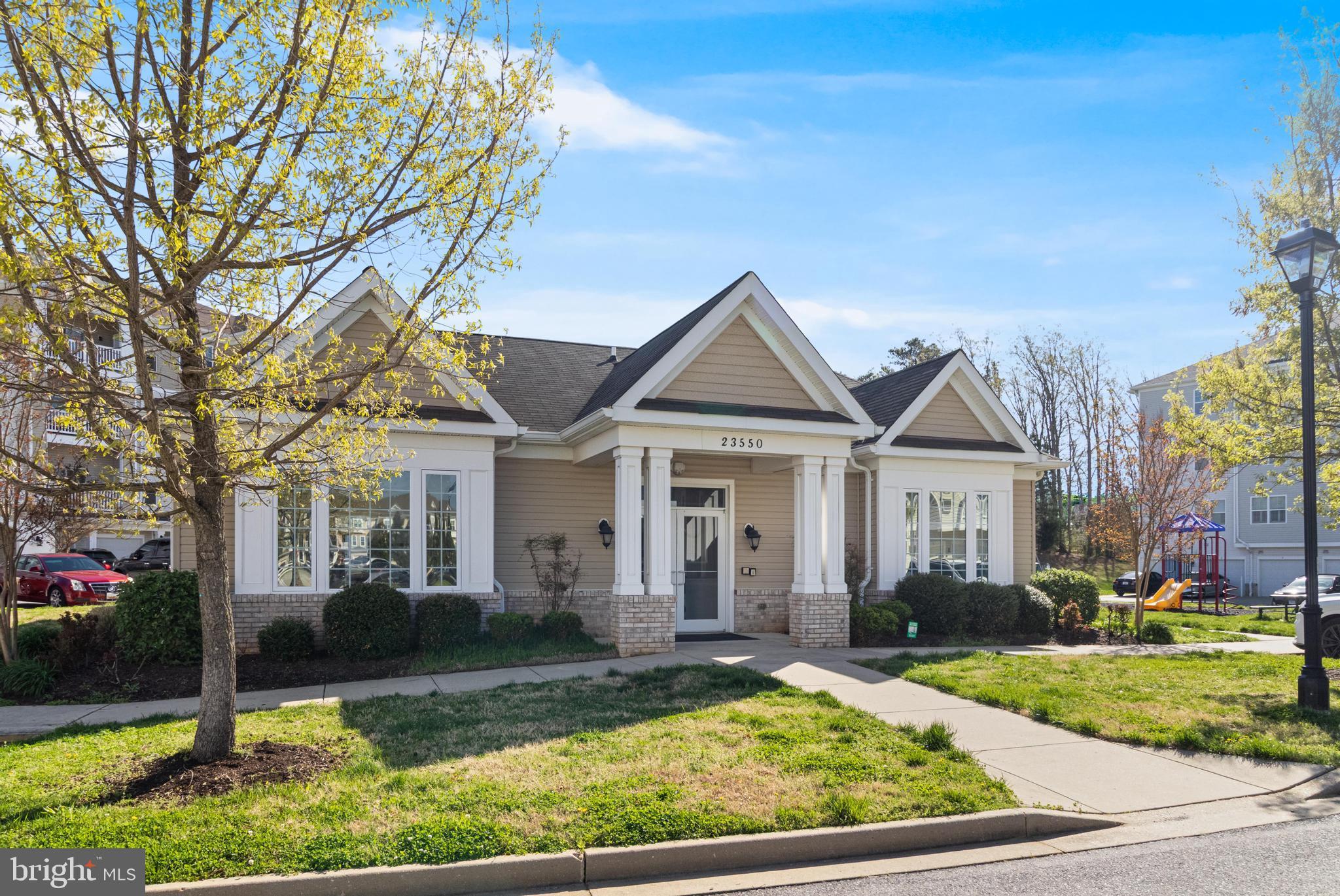 23540 F D R BOULEVARD 106