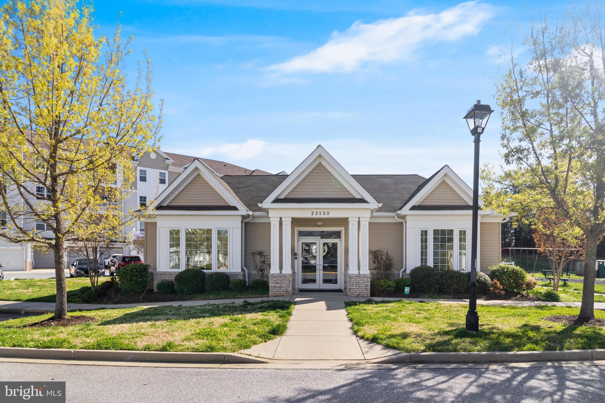 23540 F D R BOULEVARD 106