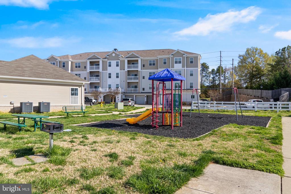 23540 F D R BOULEVARD 106