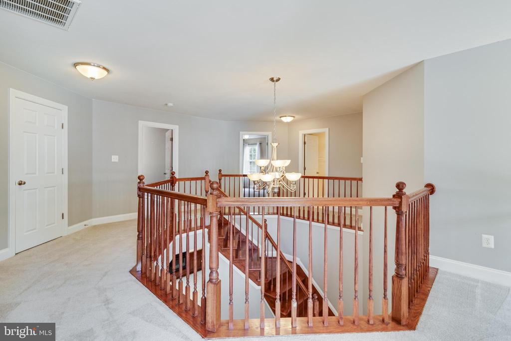 20554 PERSHING DRIVE