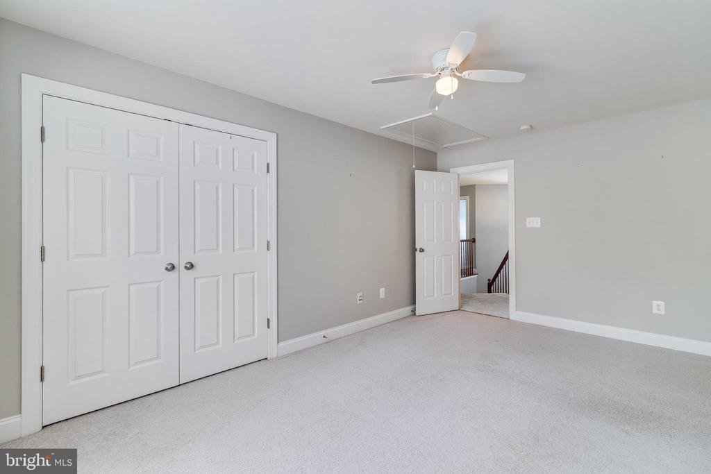 20554 PERSHING DRIVE