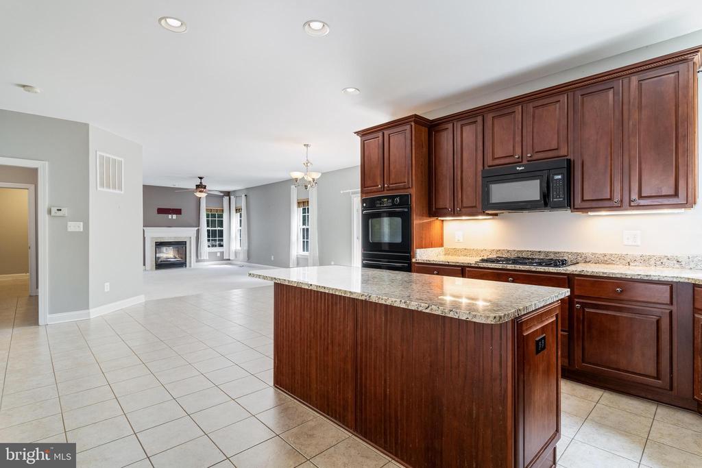 20554 PERSHING DRIVE