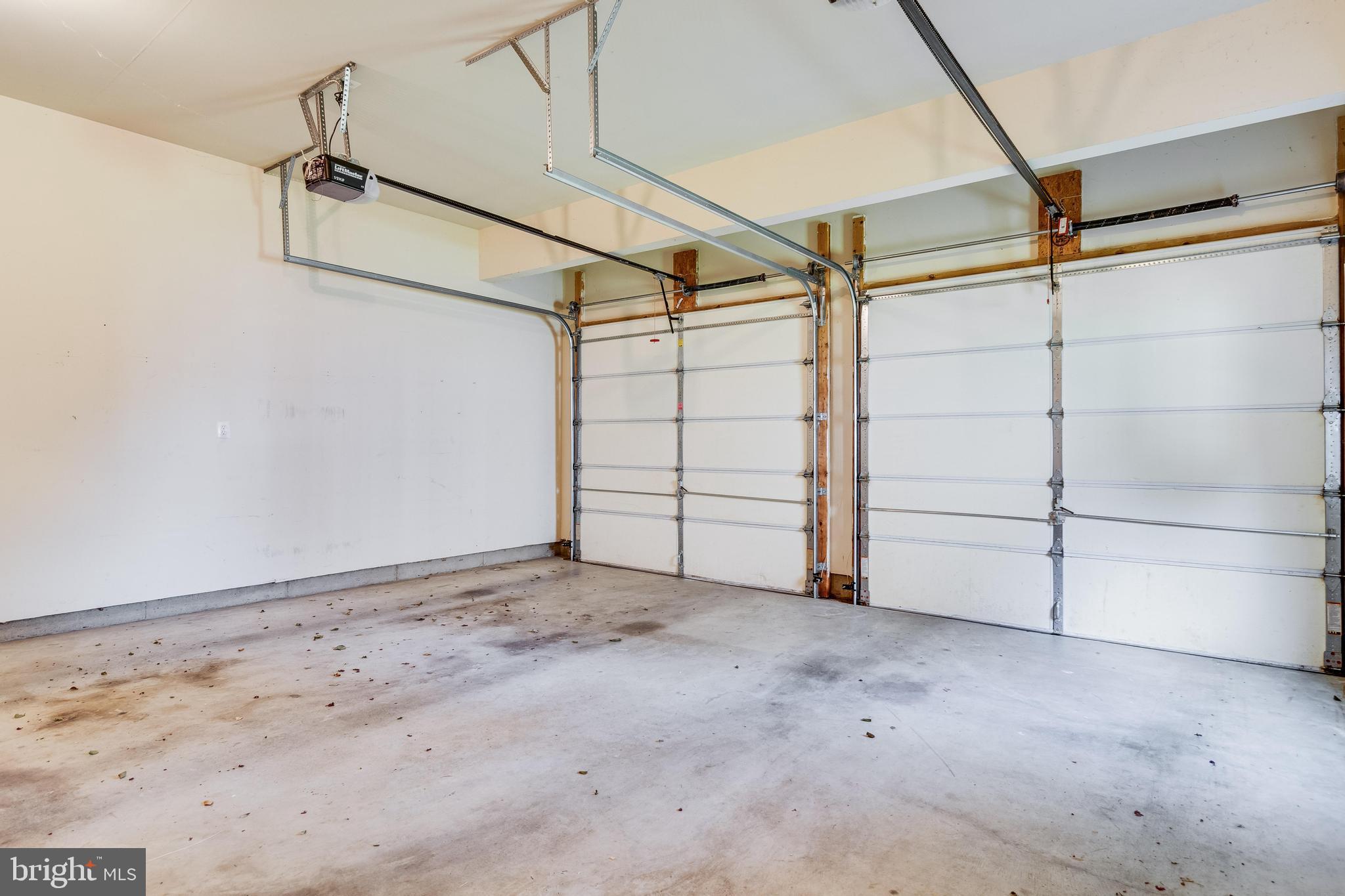 20554 PERSHING DRIVE
