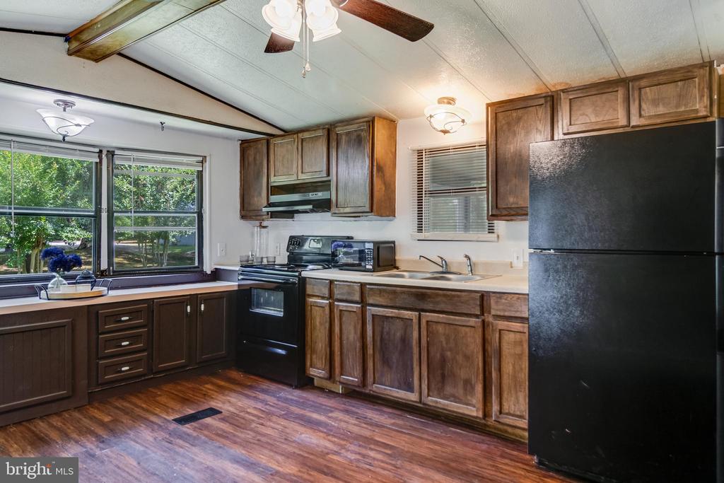 19745 THREE NOTCH ROAD