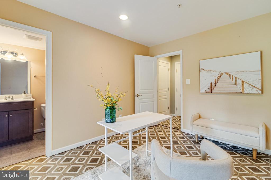 23116 FOXGLOVE WAY
