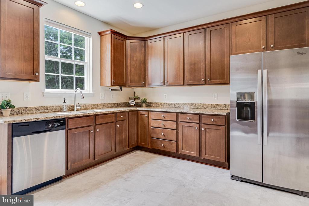 23116 FOXGLOVE WAY