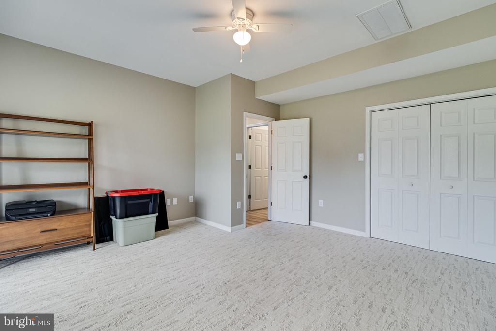 17265 CRAB POT LANE