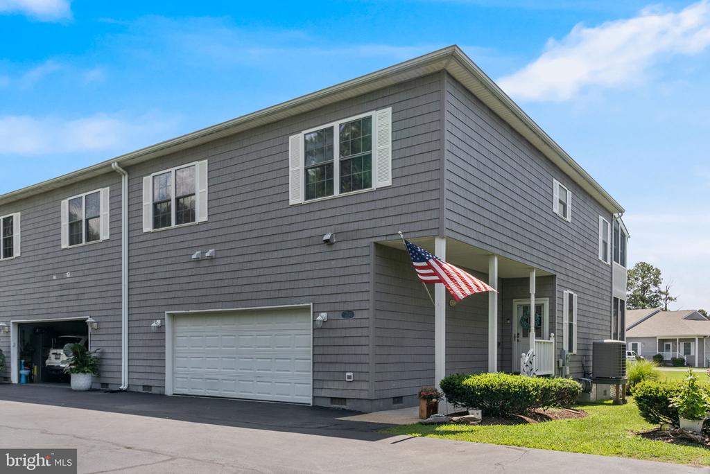 17265 CRAB POT LANE