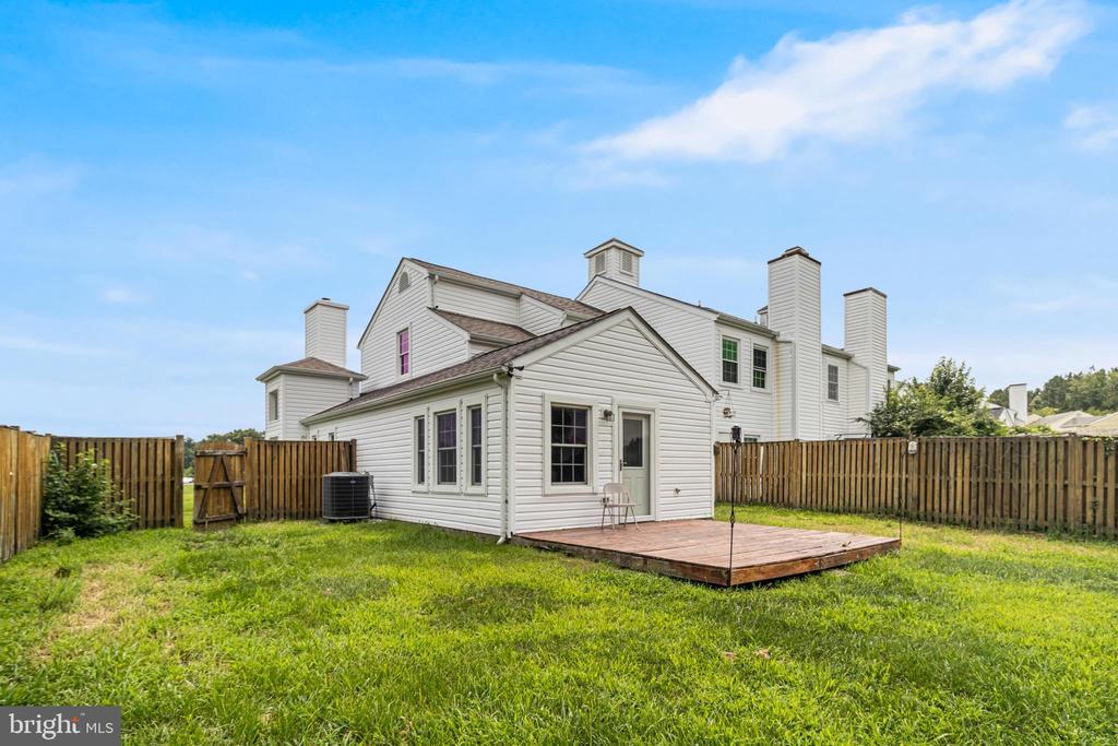 22069 SAINT GABRIELS CIRCLE