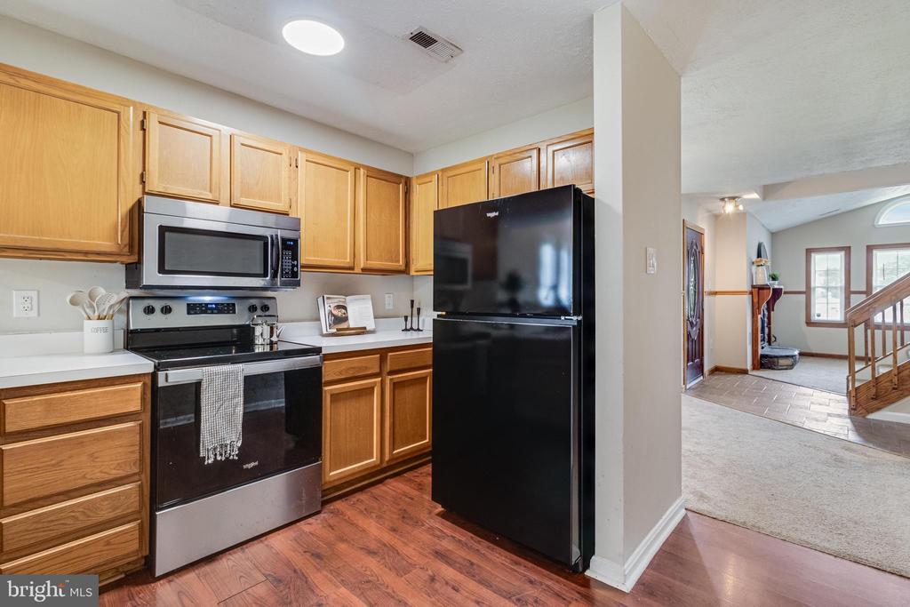 22069 SAINT GABRIELS CIRCLE