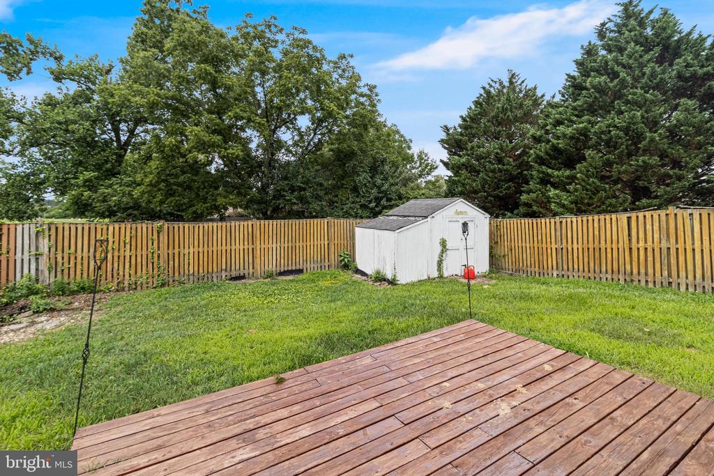 22069 SAINT GABRIELS CIRCLE