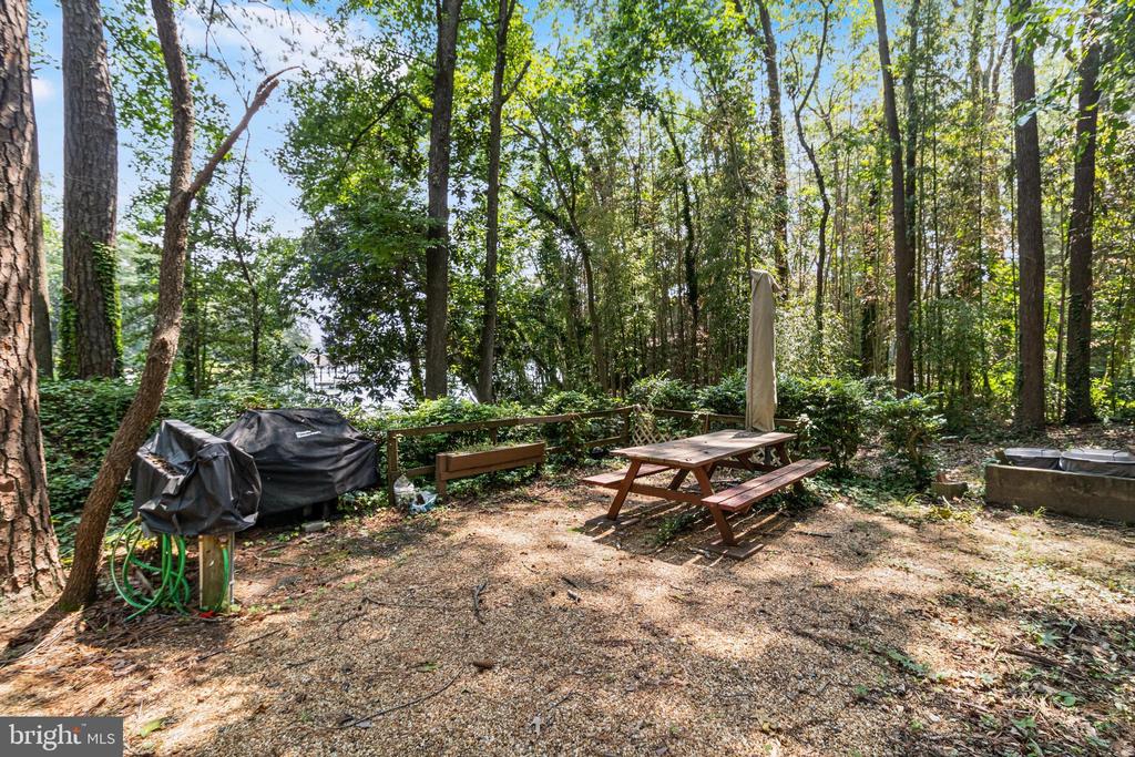 47558 LUCAS COVE LANE