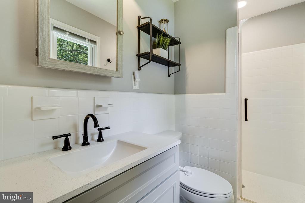 22386 LACEYS LANE