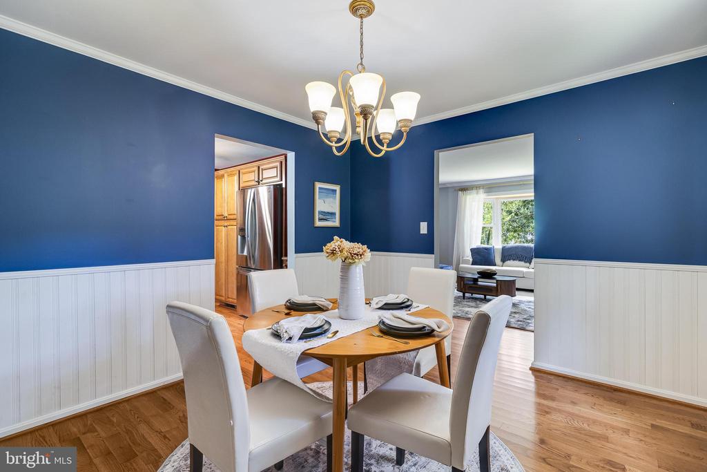 22386 LACEYS LANE