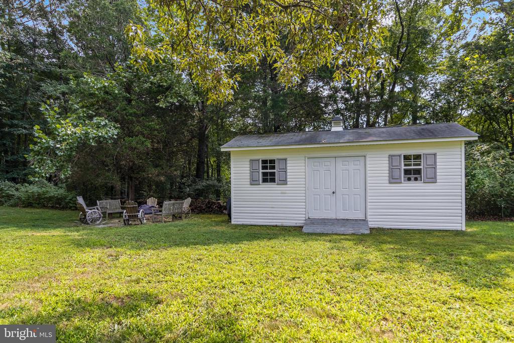 22386 LACEYS LANE