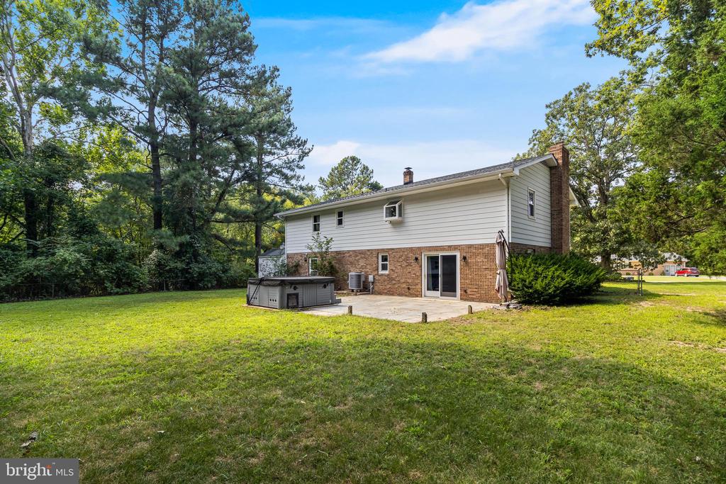 22386 LACEYS LANE