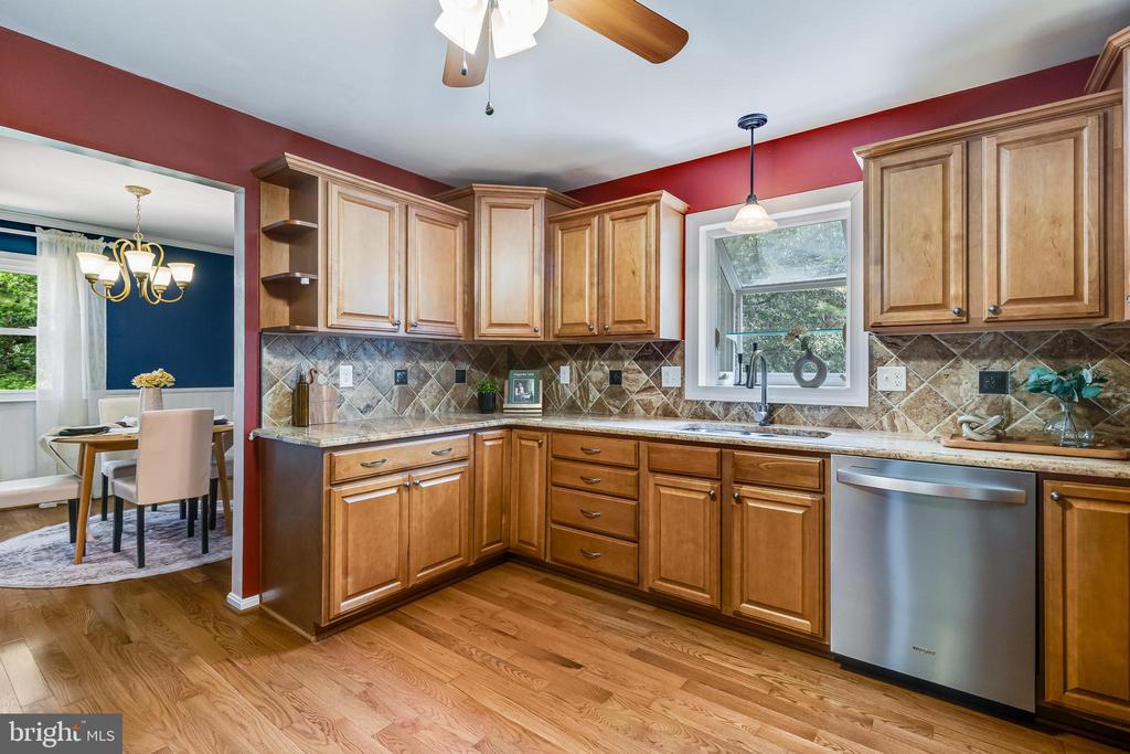 22386 LACEYS LANE