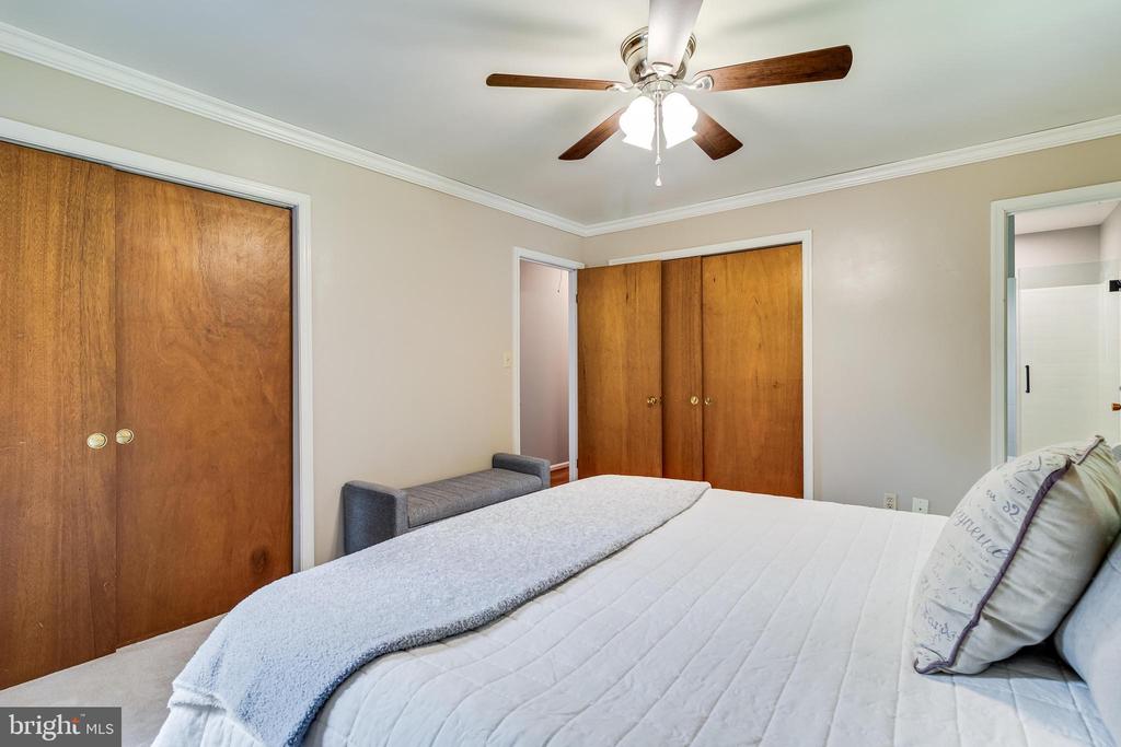 22386 LACEYS LANE