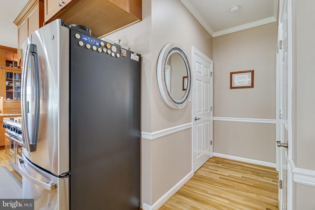 44637 BELLVIEW COURT