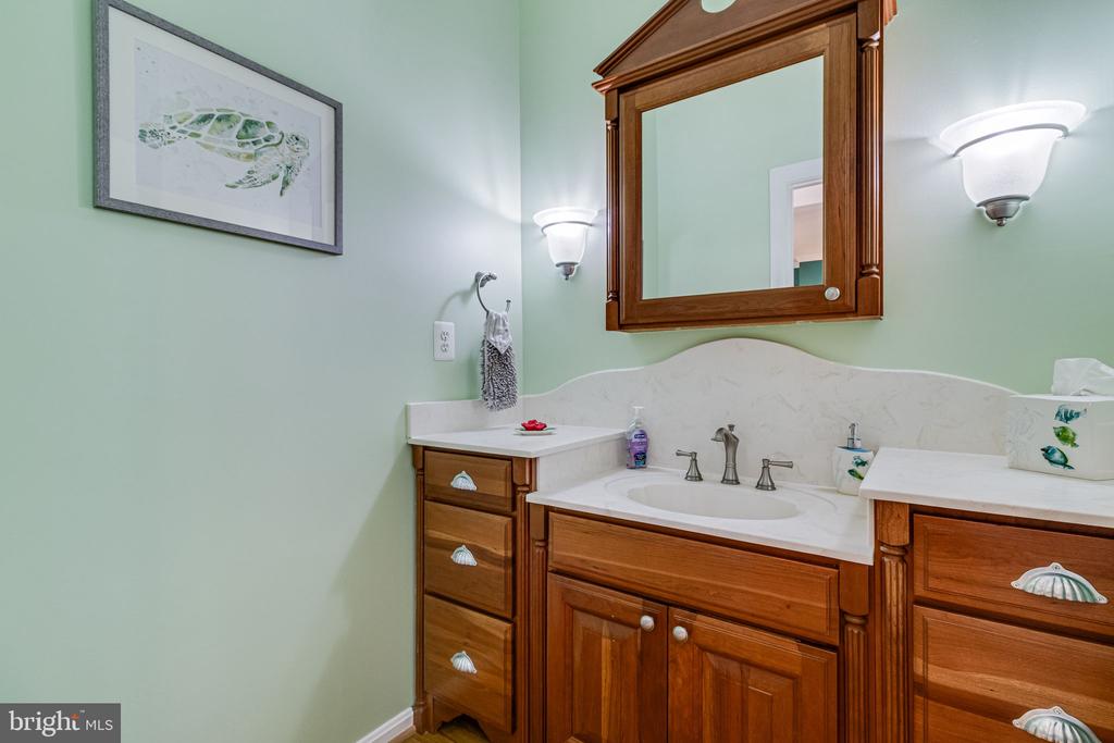 44637 BELLVIEW COURT