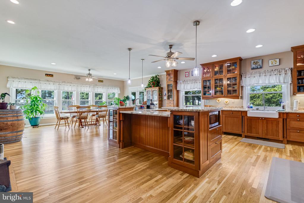 44637 BELLVIEW COURT