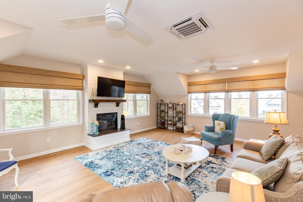 24753 HALF PONE POINT ROAD