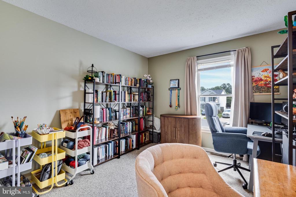 21395 CARMEN WOODS DRIVE