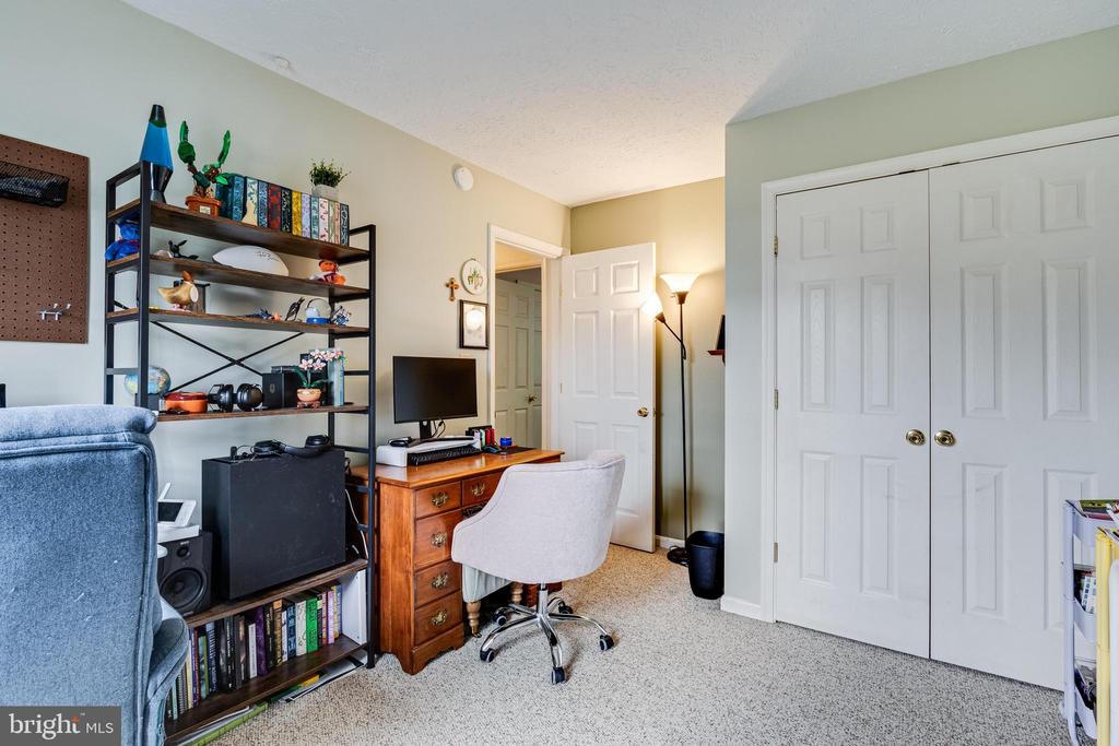 21395 CARMEN WOODS DRIVE