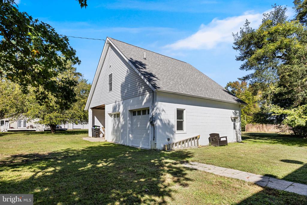 16146 THOMAS ROAD