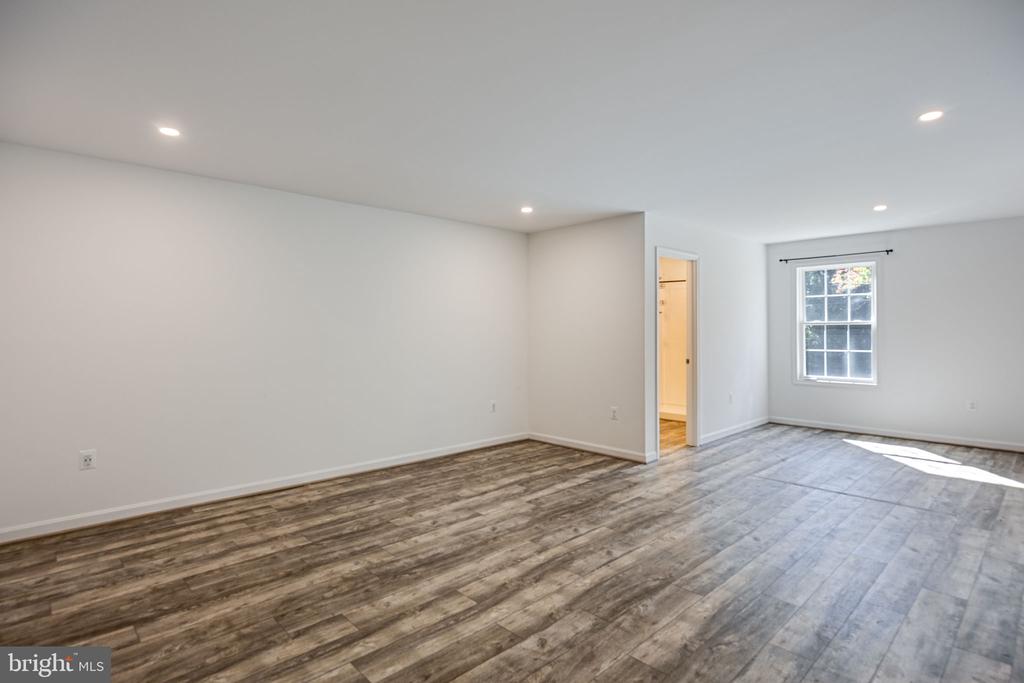 16146 THOMAS ROAD