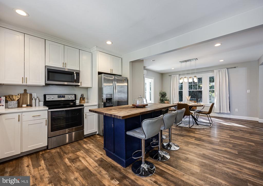 16146 THOMAS ROAD