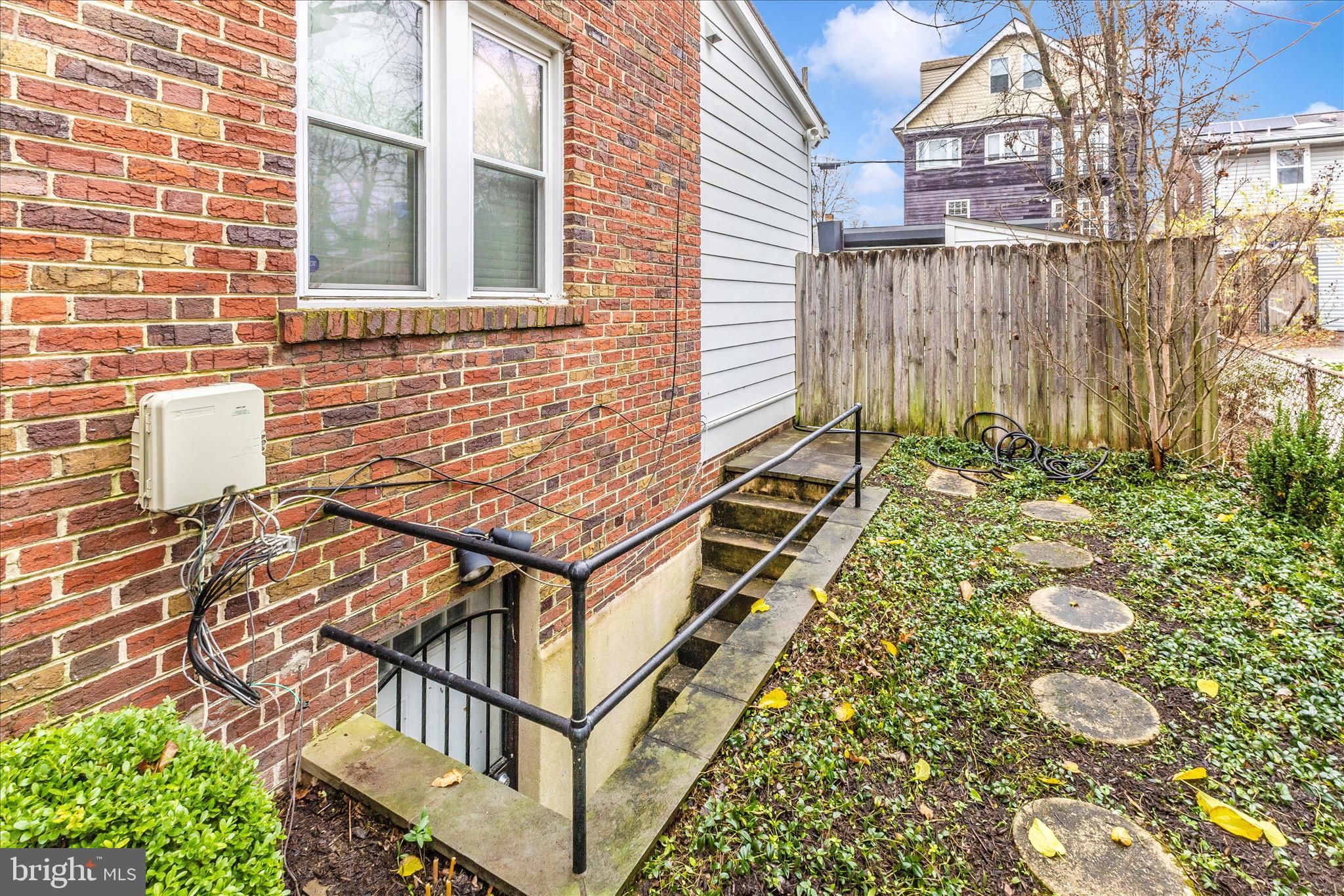 31 MILMARSON PLACE NW