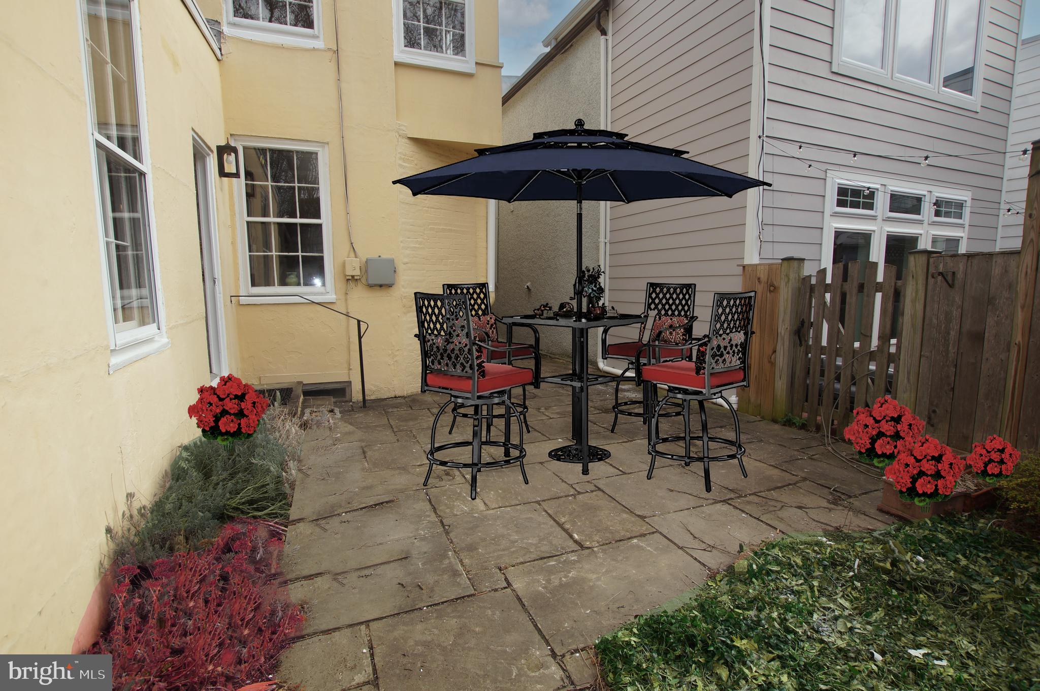 115 6TH STREET SE