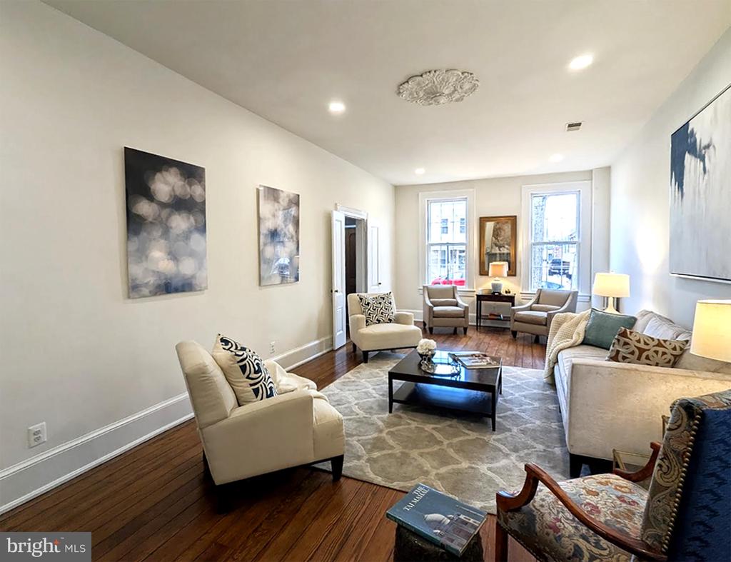 115 6TH STREET SE