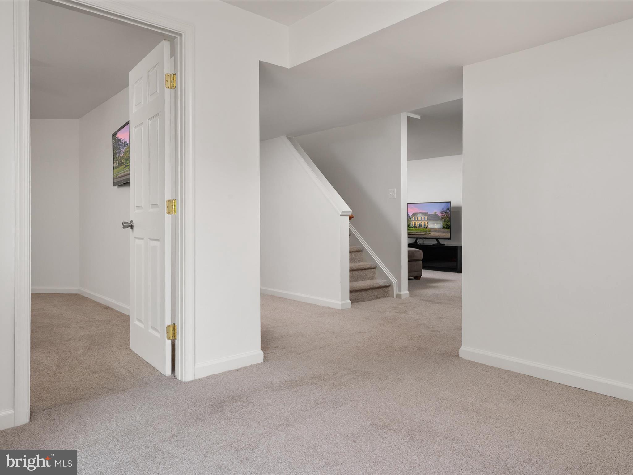 1704 CANAL CLIPPER CT