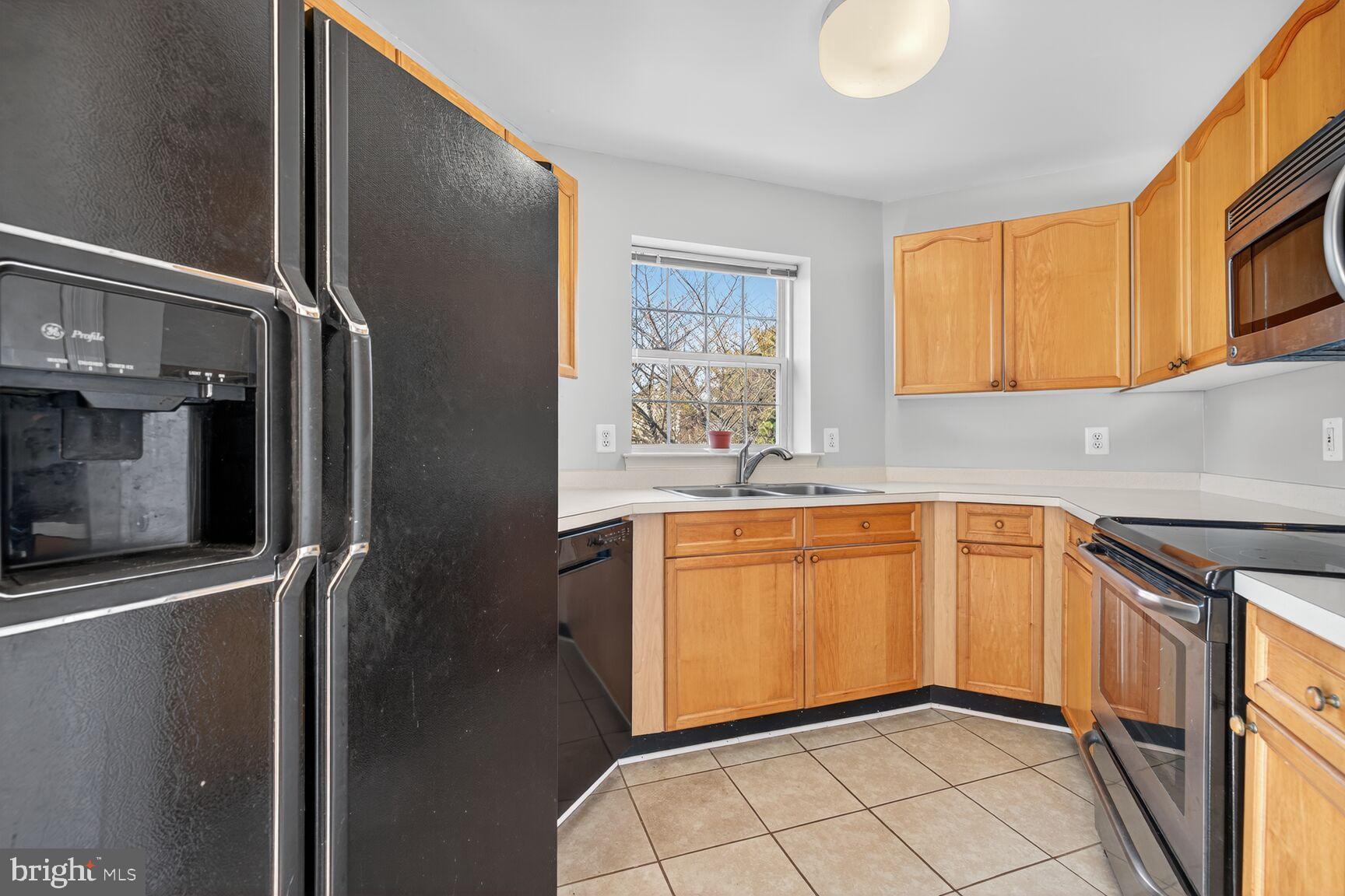 2503 COACH HOUSE WAY 3C