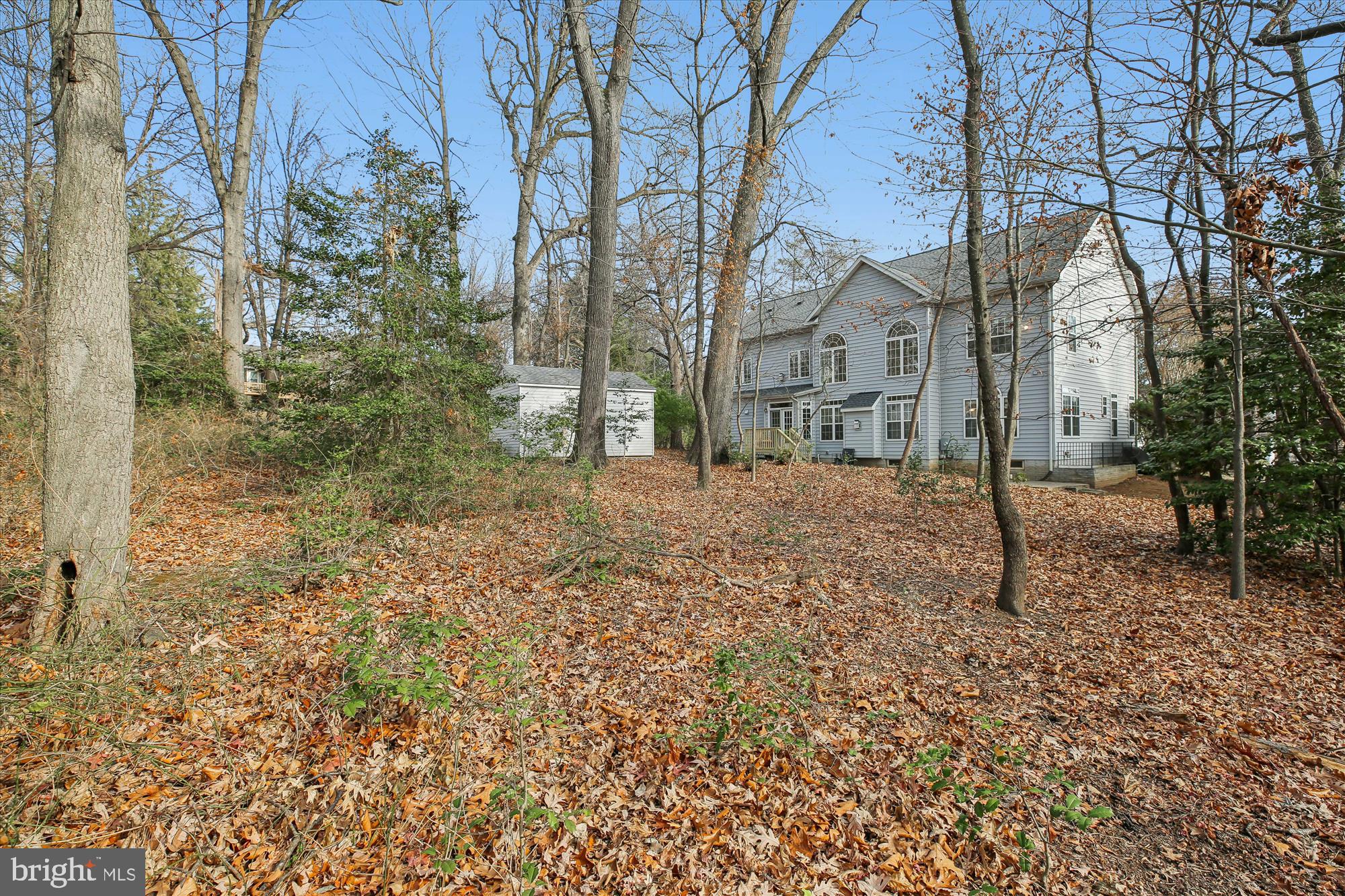 7 BIG OAK COURT