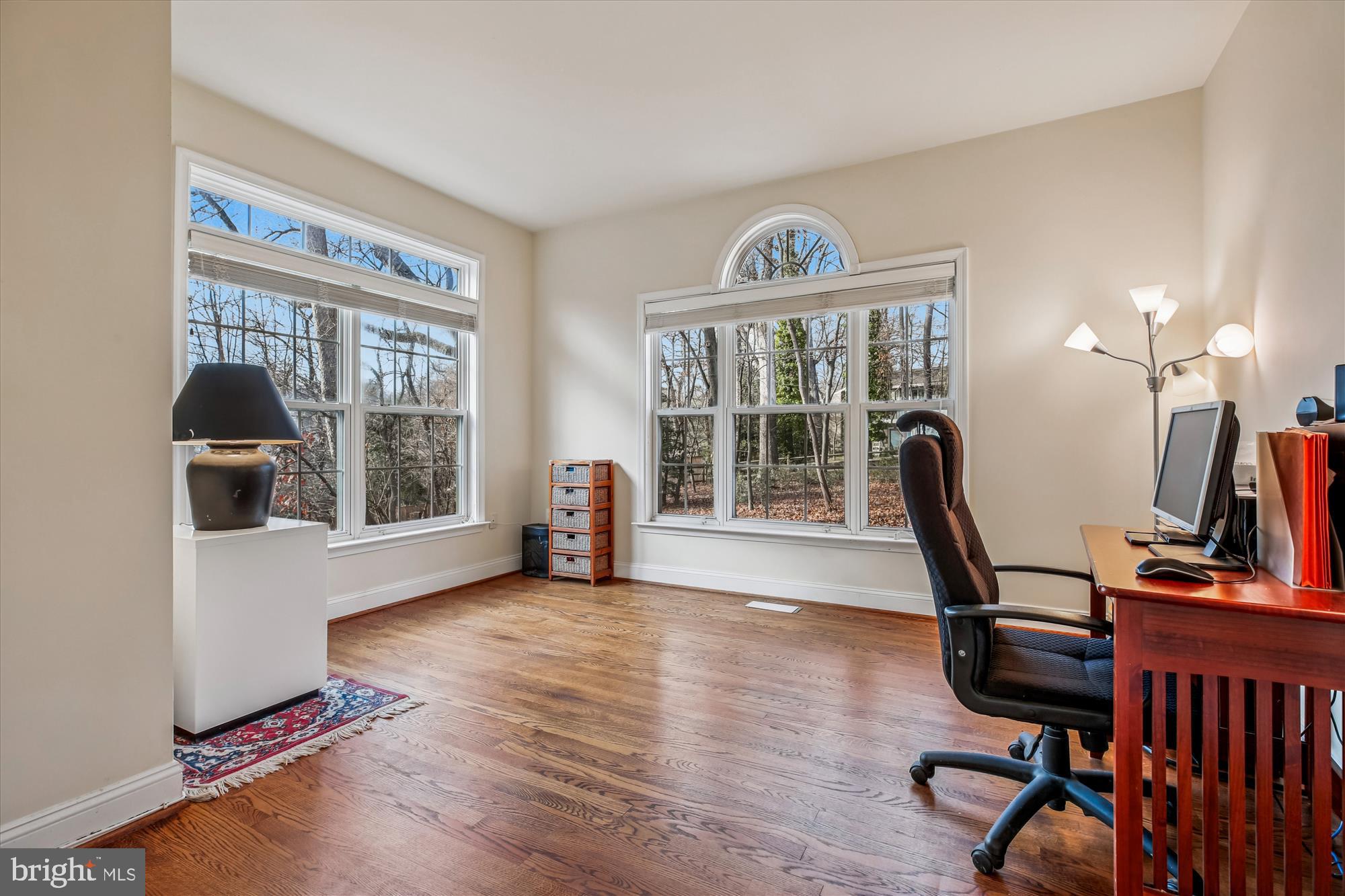 7 BIG OAK COURT