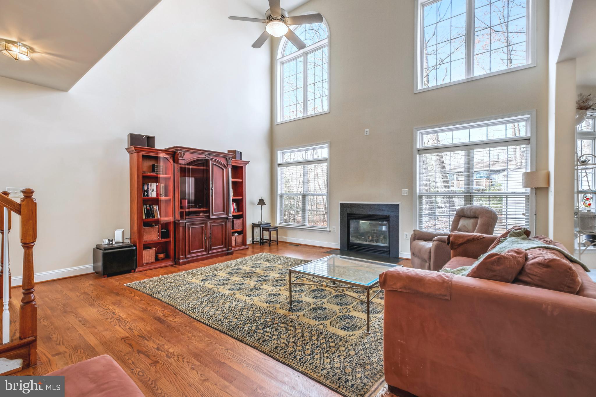 7 BIG OAK COURT