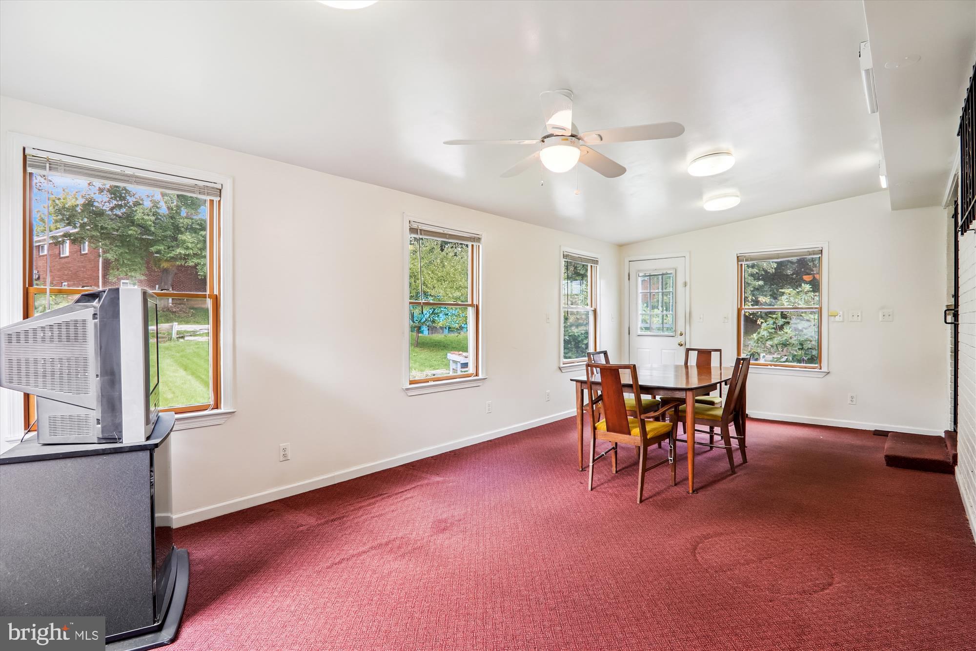 9507 ADELPHI ROAD