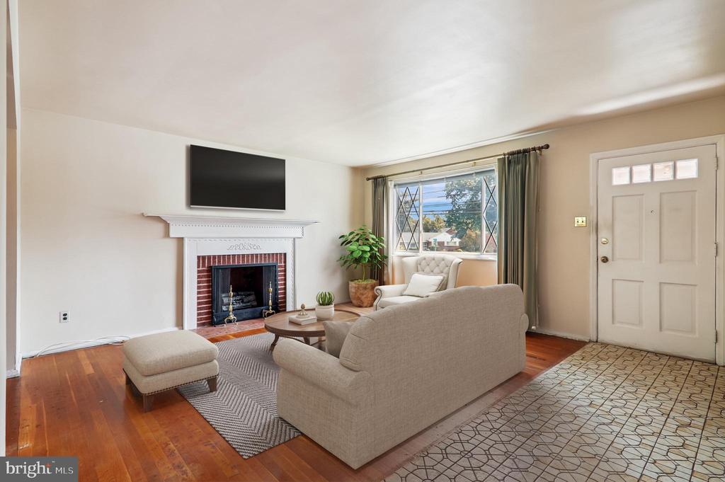 9507 ADELPHI ROAD