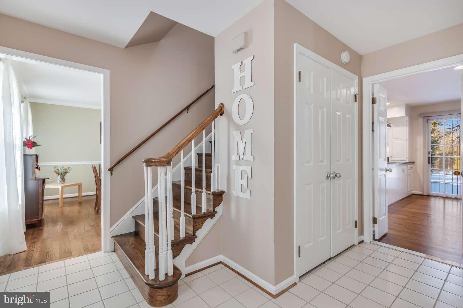 20901 LOCHAVEN COURT