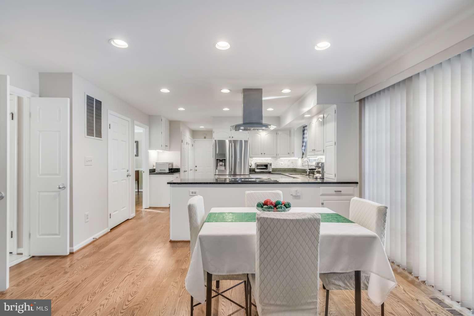 20901 LOCHAVEN COURT