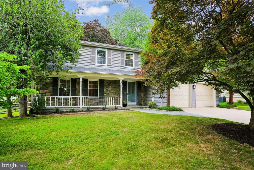 15709 INDIANOLA DRIVE