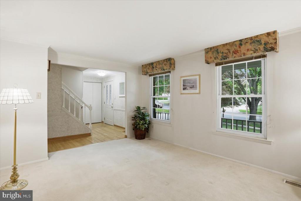 15709 INDIANOLA DRIVE